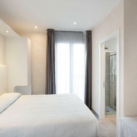 بيلاريا-إيجيا مارينا White Suite & Apartments المظهر الخارجي الصورة