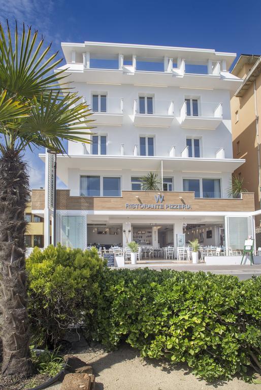 بيلاريا-إيجيا مارينا White Suite & Apartments المظهر الخارجي الصورة