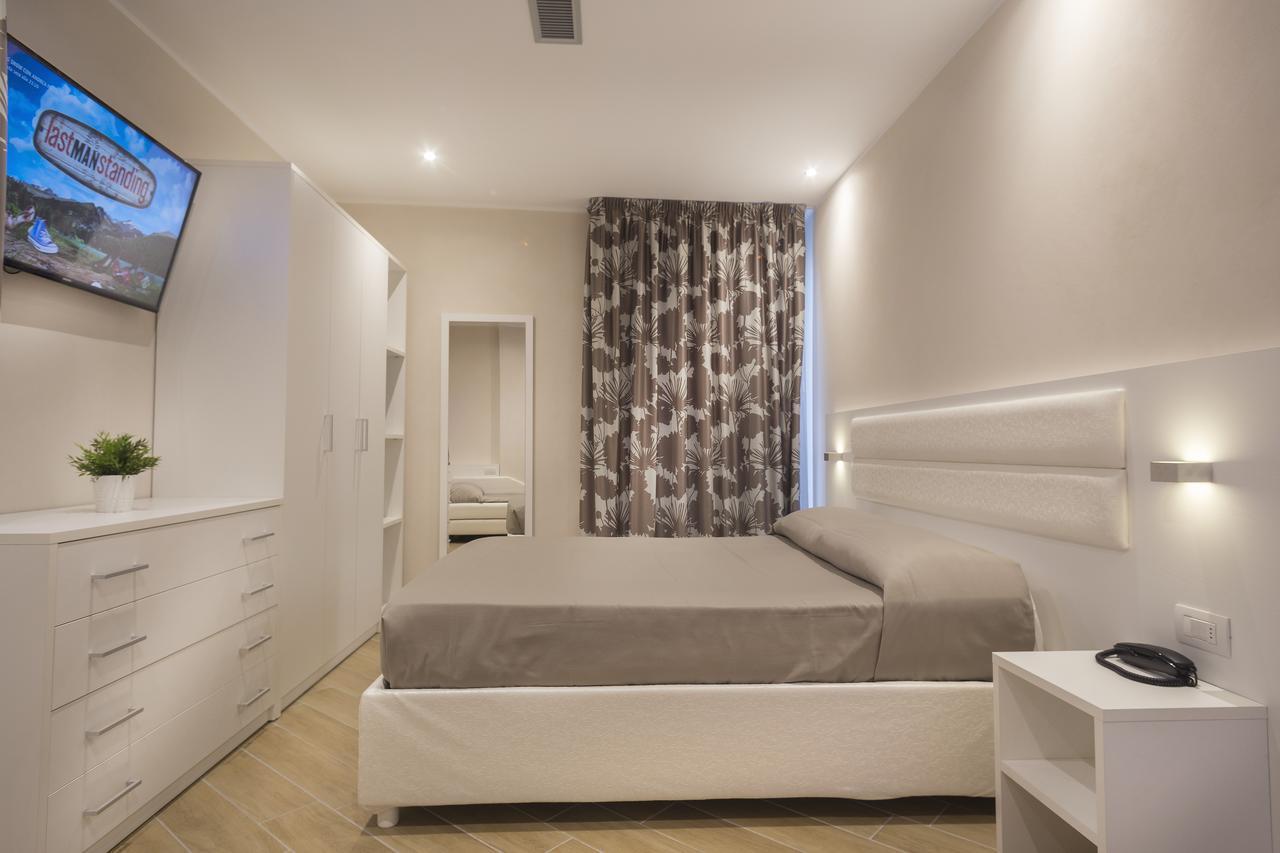 بيلاريا-إيجيا مارينا White Suite & Apartments المظهر الخارجي الصورة