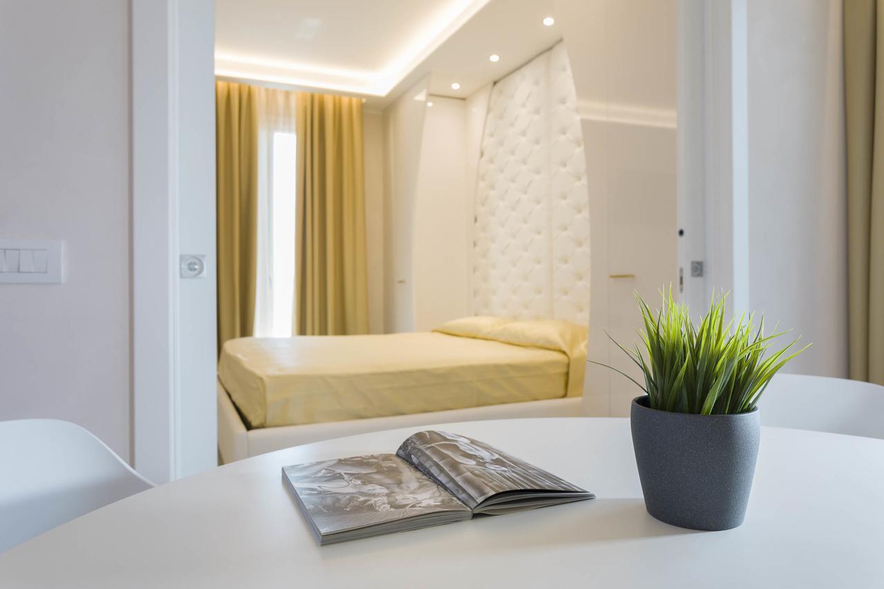 بيلاريا-إيجيا مارينا White Suite & Apartments المظهر الخارجي الصورة